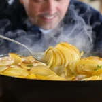 Peu calorique, ce plat paysan fait son grand retour : il fait fondre Laurent Mariotte et enterre le gratin dauphinois traditionnel